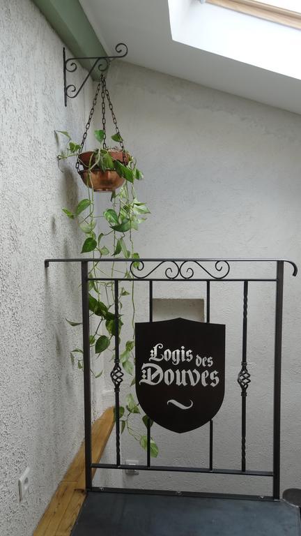 Logis Des Douves Tiffauges Exterior photo